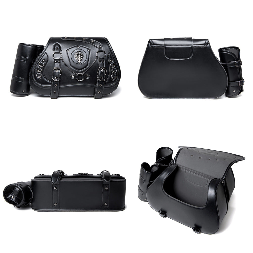 Motorradtaschen im rockigen Stil